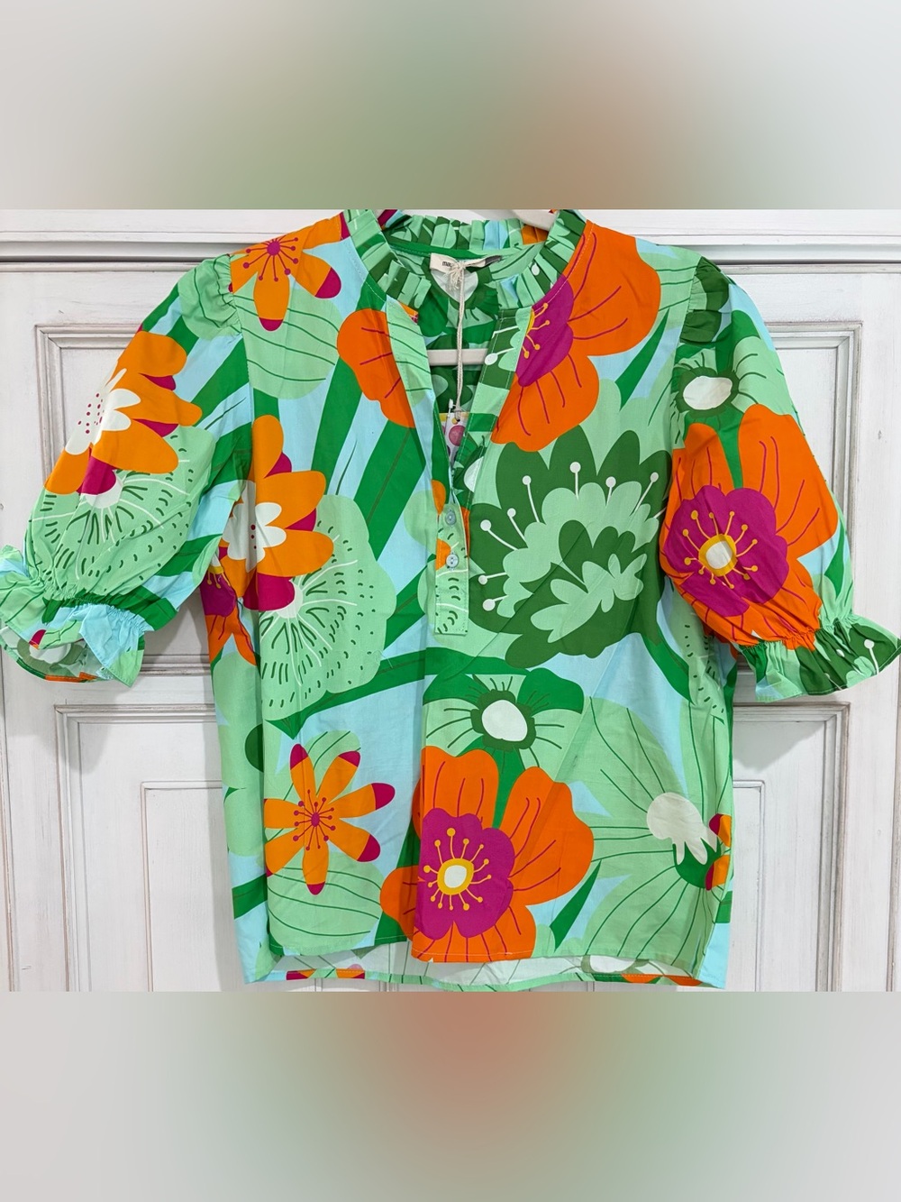 NWT SZ L Maude Vivante Vibrant Floral Top in Green, Orange & Magenta